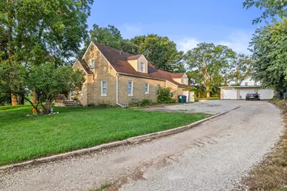 2032  30th Ave, Kenosha, WI 53144 - Photo 5