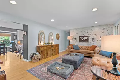 11456 N Solar Ave, Mequon, WI 53097 - Photo 7