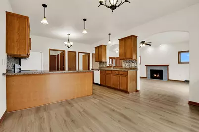 407  Century Oak Dr, Waukesha, WI 53188 - Photo 19