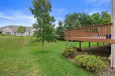 407  Century Oak Dr, Waukesha, WI 53188 - Photo 37