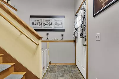 720  Timberline Trl, Hartford, WI 53027 - Photo 15