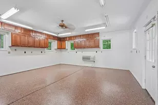 5360 S 43rd St, Greenfield, WI 53220 - Photo 31
