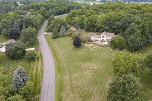 S26W31396 Cregennan Bae, Genesee, WI 53183 - Photo 41