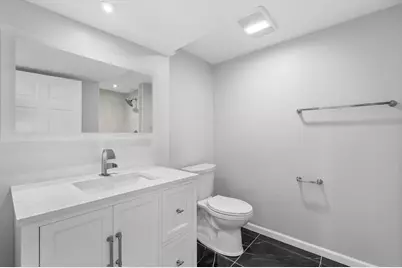 924 N Oakwood Ave, Oconomowoc, WI 53066 - Photo 25