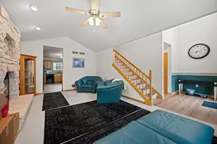 W2224 Oak Ridge Ave, East Troy, WI 53120 - Photo 15