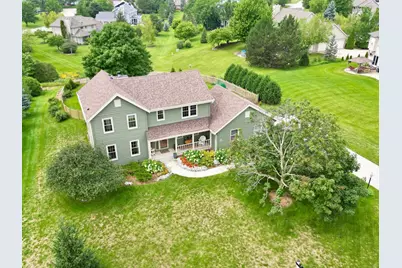 W148N10759  Crabtree Ln, Germantown, WI 53022 - Photo 1