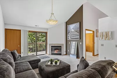 409 N Main St #E, Thiensville, WI 53092 - Photo 5