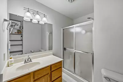 409 N Main St #E, Thiensville, WI 53092 - Photo 23