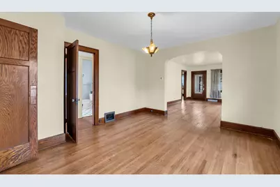 704  Belmont Ave, Racine, WI 53405 - Photo 13