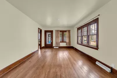 704  Belmont Ave, Racine, WI 53405 - Photo 15