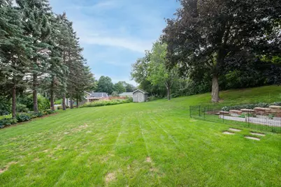 2909  Berkshire Ct, Waukesha, WI 53188 - Photo 23