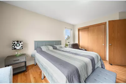 9407 S 33rd St, Franklin, WI 53132 - Photo 23
