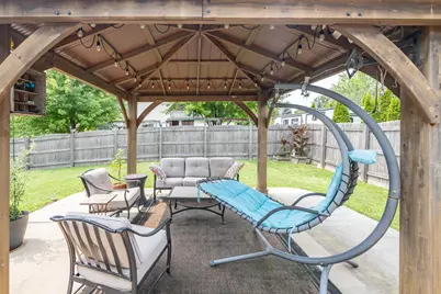 9407 S 33rd St, Franklin, WI 53132 - Photo 39