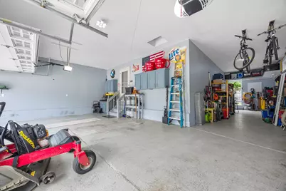 9407 S 33rd St, Franklin, WI 53132 - Photo 37