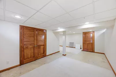 211  Maple St, Grafton, WI 53024 - Photo 31