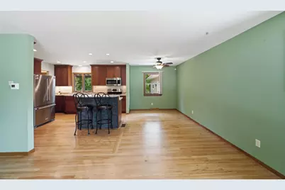 211  Maple St, Grafton, WI 53024 - Photo 3