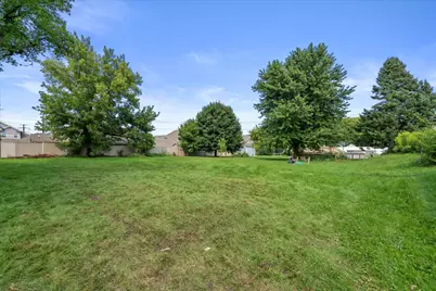 2722 E Denton Ave, Saint Francis, WI 53235 - Photo 31