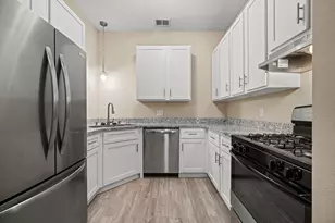 100 Main St, Pewaukee, WI 53072 - Photo 7