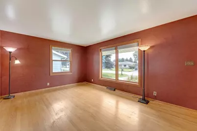 5710  Freedy Ave, Racine, WI 53406 - Photo 3
