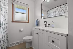 6108 57th Ave, Kenosha, WI 53142 - Photo 21