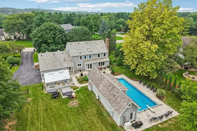 165  Hickory Dr, Delafield, WI 53018 - Photo 79
