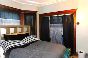 526 N 32nd St, Milwaukee, WI 53208 - Photo 9