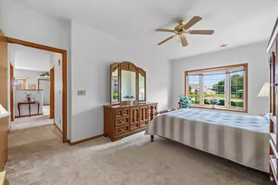 827  Cheyenne Ave #Unit D, Grafton, WI 53024 - Photo 15