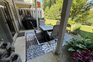240 Marina Ct, Racine, WI 53185 - Photo 15