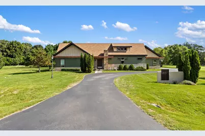S90W32800  Granite Trl, Mukwonago, WI 53149 - Photo 3
