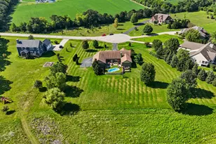 S90W32800 Granite Trail, Mukwonago, WI 53149 - Photo 11