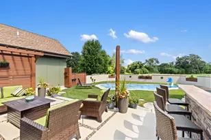 S90W32800 Granite Trail, Mukwonago, WI 53149 - Photo 5