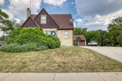 20060 W Greenfield Ave, Brookfield, WI 53045 - Photo 19