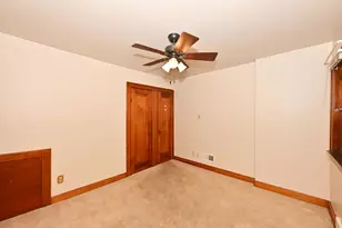 1828 E Eden Pl, Saint Francis, WI 53235 - Photo 13