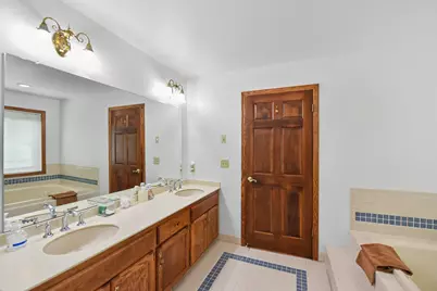 2130  Derrin Ln, Brookfield, WI 53045 - Photo 39