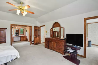 2130  Derrin Ln, Brookfield, WI 53045 - Photo 37