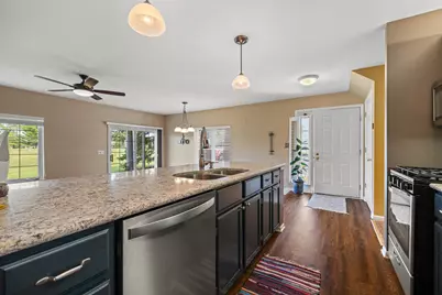 578  Geneva National Ave #6-55, Geneva, WI 53147 - Photo 5