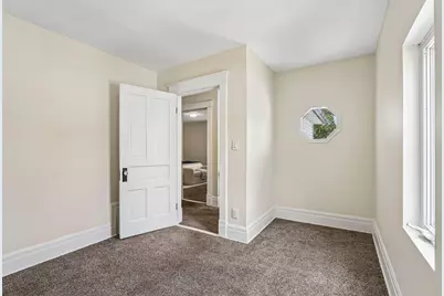 611 S 8th St, Watertown, WI 53094 - Photo 17