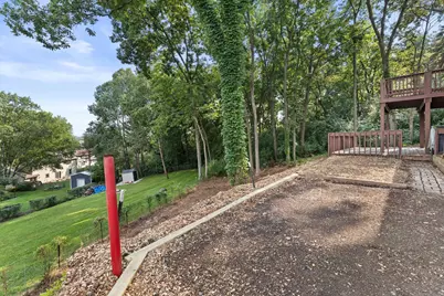 2117  Harris-Highland Dr, Waukesha, WI 53188 - Photo 3