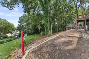 2117 Harris Highland Dr, Waukesha, WI 53188 - Photo 3