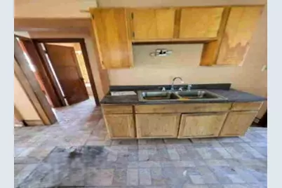 3866 N 25th St, Milwaukee, WI 53206 - Photo 5