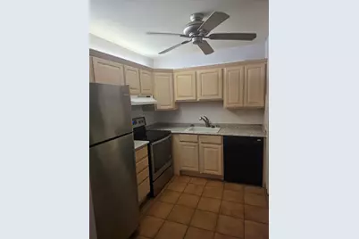 2240 W Good Hope Rd #30, Glendale, WI 53209 - Photo 3