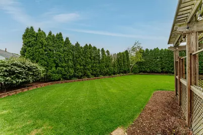 605 E Quail Run, Oak Creek, WI 53154 - Photo 47