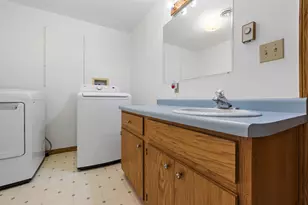 7841 Pathfinder Ln, Farmington, WI 53090 - Photo 21