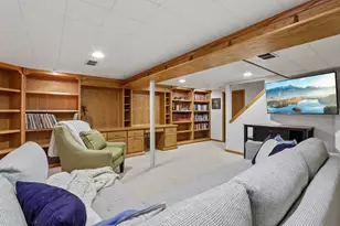 8208 N Santa Monica Blvd, Fox Point, WI 53217 - Photo 29