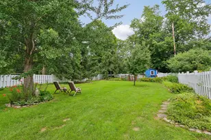 8208 N Santa Monica Blvd, Fox Point, WI 53217 - Photo 37