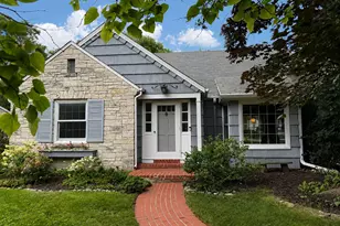 8208 N Santa Monica Blvd, Fox Point, WI 53217 - Photo 1