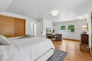8208 N Santa Monica Blvd, Fox Point, WI 53217 - Photo 23
