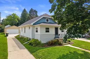 1209 Ellis St, Waukesha, WI 53186 - Photo 71
