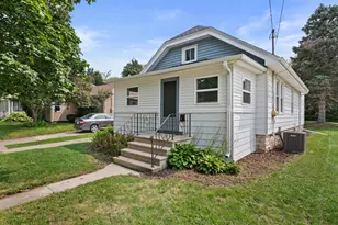 1209 Ellis St, Waukesha, WI 53186 - Photo 49