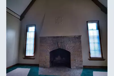 331 N 50th St, Milwaukee, WI 53208 - Photo 13